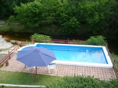 Casa con salida al río, Tanti