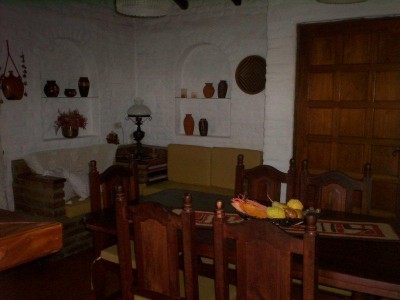 Casa con salida al río, Tanti
