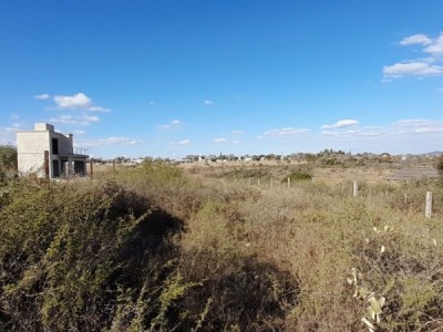 TERRENO A LA VENTA EN TANTI- BARRIO LA LOMITA