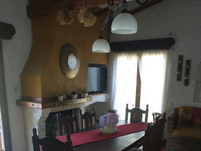 CASA FONDOS AL RIO- TANTI- CENTRO