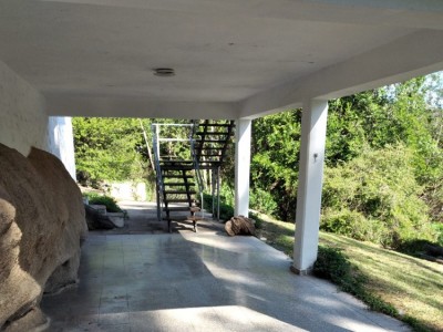 CASA FONDOS AL RIO- TANTI- CENTRO