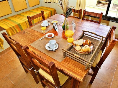 IMPORTANTE COMPLEJO DE CABAÑAS EN TANTI