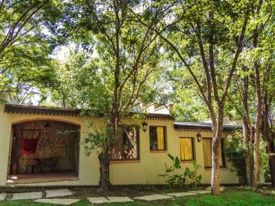 IMPORTANTE COMPLEJO DE CABAÑAS EN TANTI