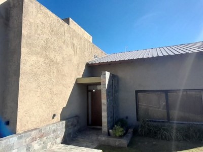 CASA EN VENTA EN TANTI- BARRIO KEOKEN