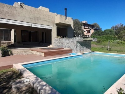 CASA EN VENTA EN TANTI- BARRIO KEOKEN