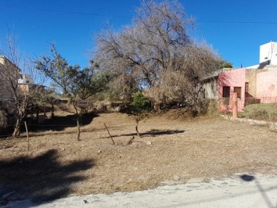 TERRENO CENTRICO- CALLE ANTARTIDA- TANTI
