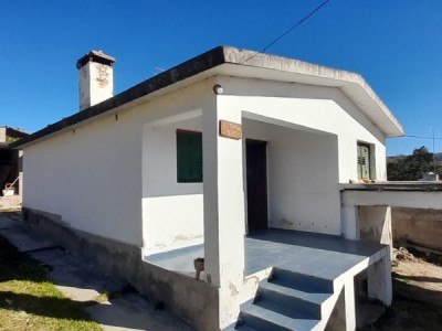 CASA A LA VENTA EN TANTI- CALLE EL TORDO
