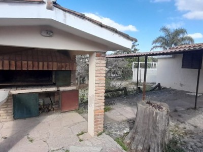 BARRIO MARI- MAT- SOBRE CALLE MARI- MAT- TANTI