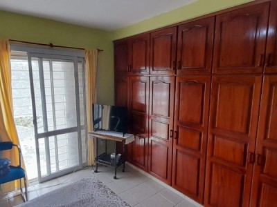 CASA EN VENTA EN TANTI- CALLE MENDOZA- CENTRO